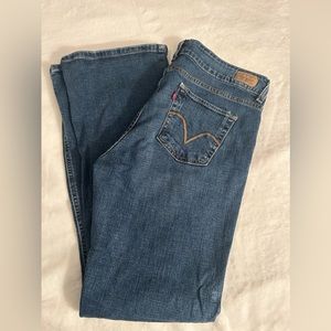 Levi's - Women's size 12 Boot Cut Jeans